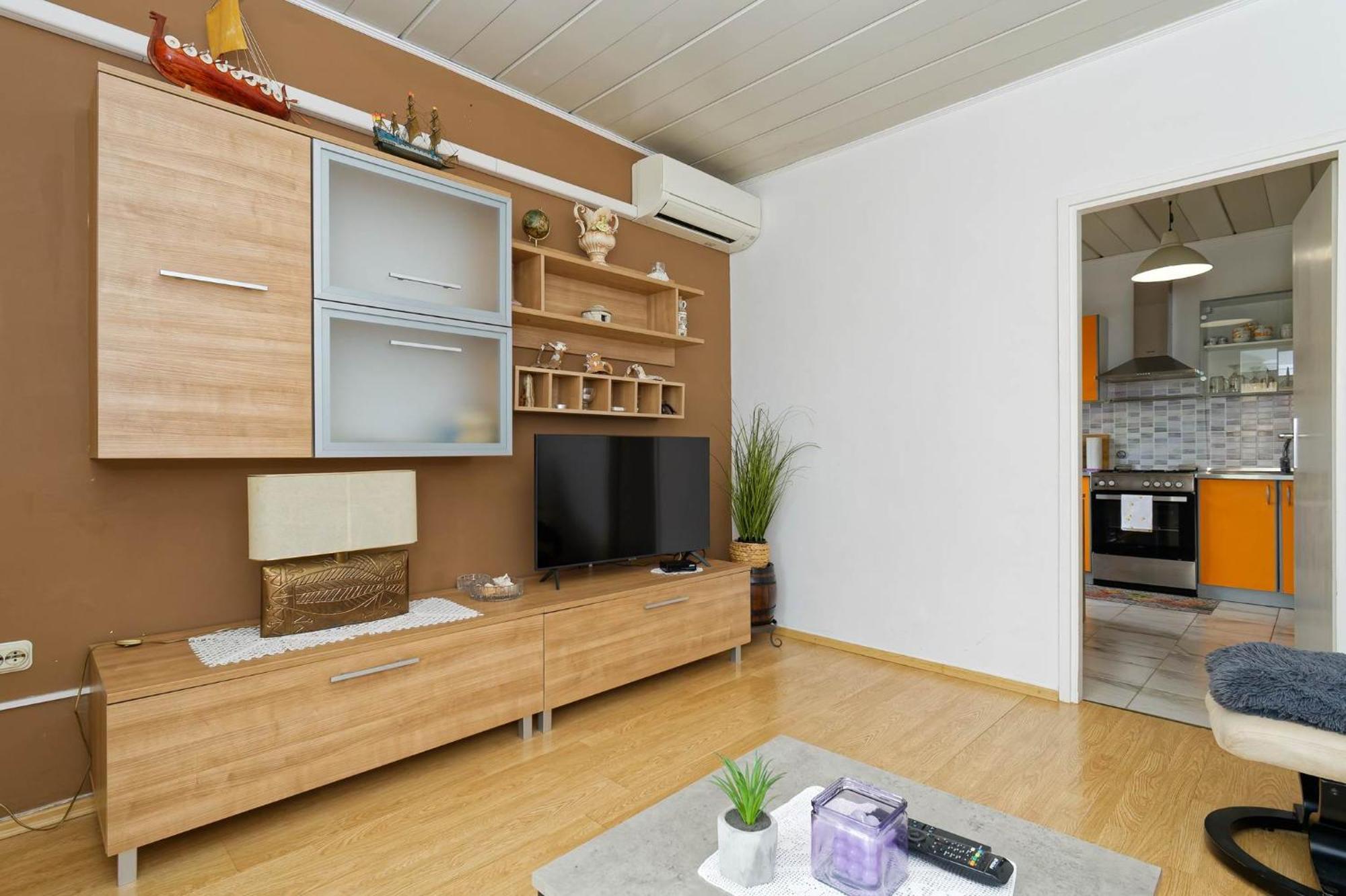 Apartments Grassi By Rent Istria อูมัค ภายนอก รูปภาพ