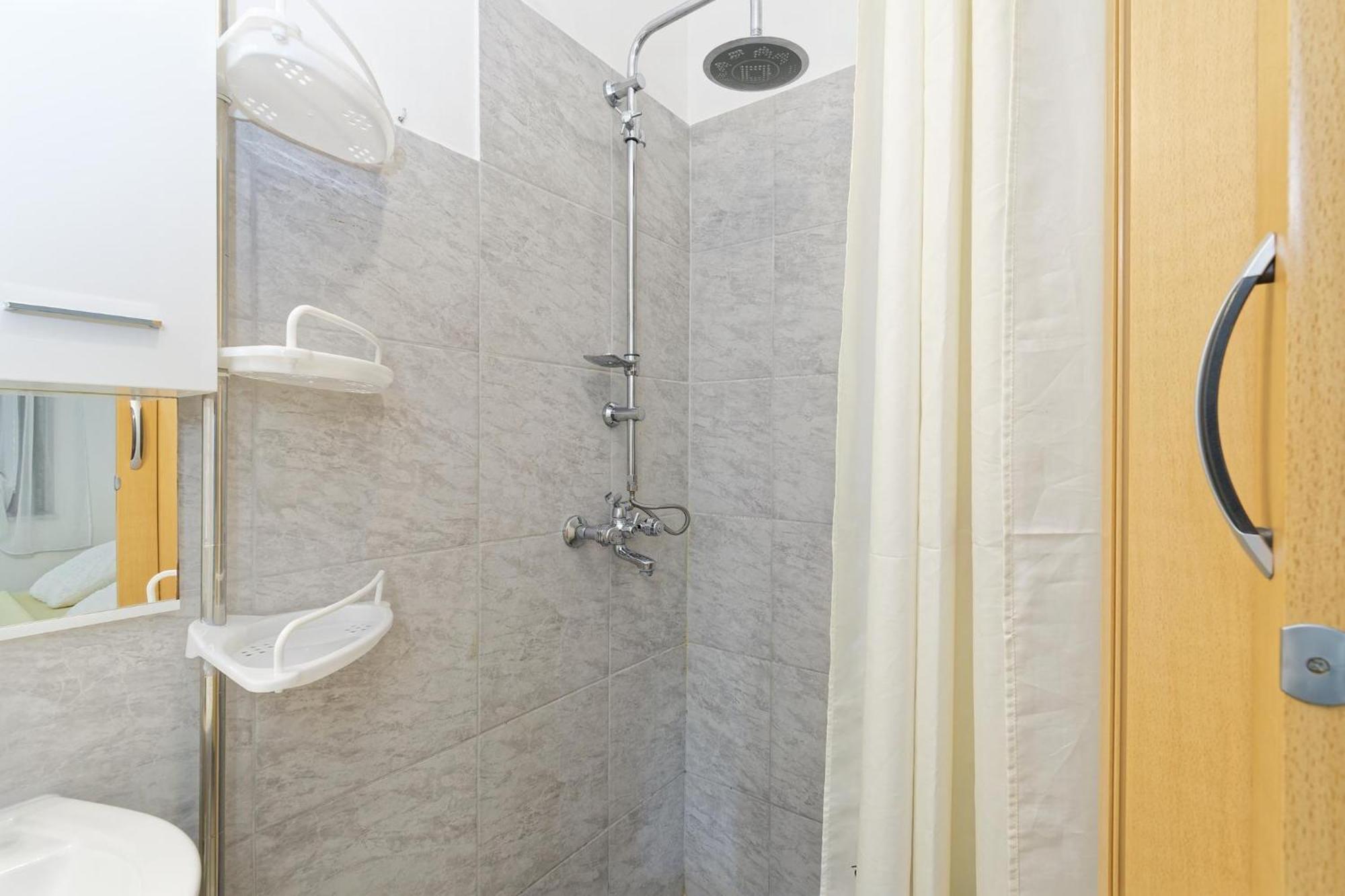 Apartments Grassi By Rent Istria อูมัค ภายนอก รูปภาพ