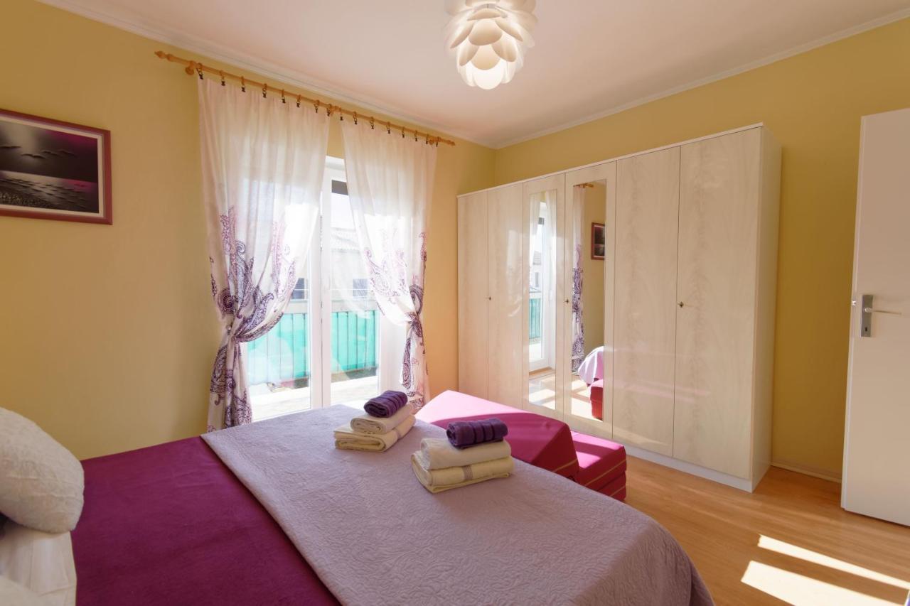 Apartments Grassi By Rent Istria อูมัค ภายนอก รูปภาพ